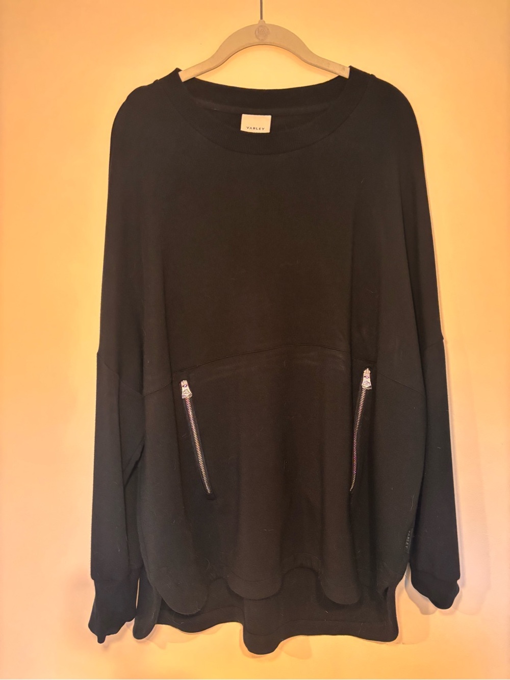 Varley Black Oversized Sweatshirt Zip Pockets Size XL